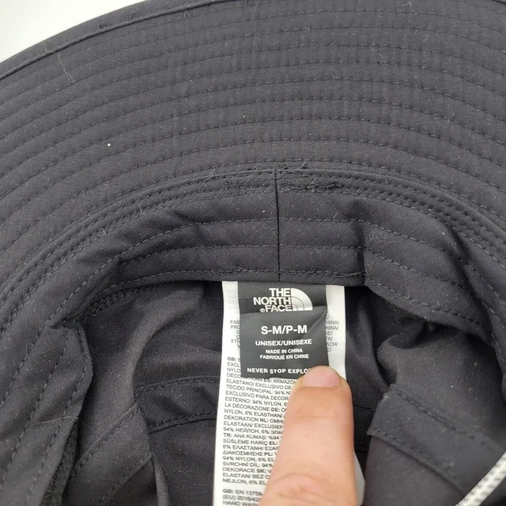 North Face Hat Cap Strap Back S-M Mens Black Outdoor Boonie Wide Brim Hiking